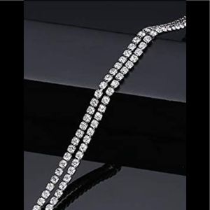 NEW! Beautiful NWOT crystal necklace 🔥FINAL